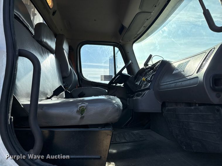 image for item ED5522 2016 Freightliner Business Class M2 refuse truck