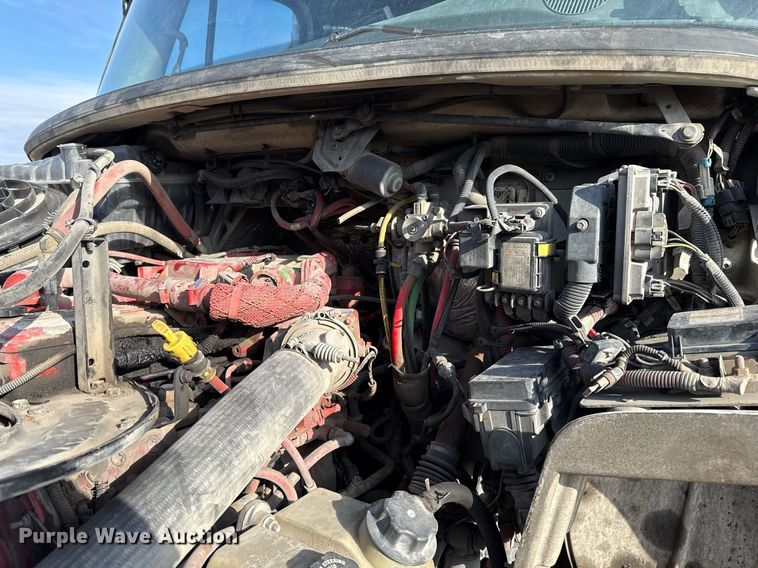 image for item ED5522 2016 Freightliner Business Class M2 refuse truck