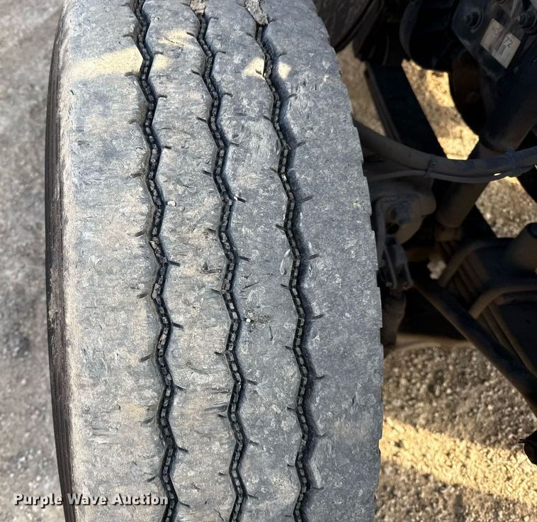 image for item ED5522 2016 Freightliner Business Class M2 refuse truck