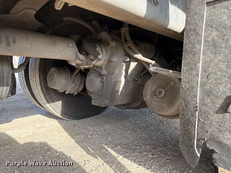 image for item ED5522 2016 Freightliner Business Class M2 refuse truck