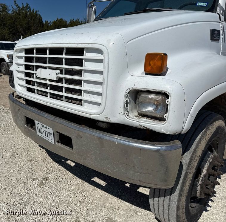 image for item ED5523 1998 Chevrolet C6500 flatbed truck