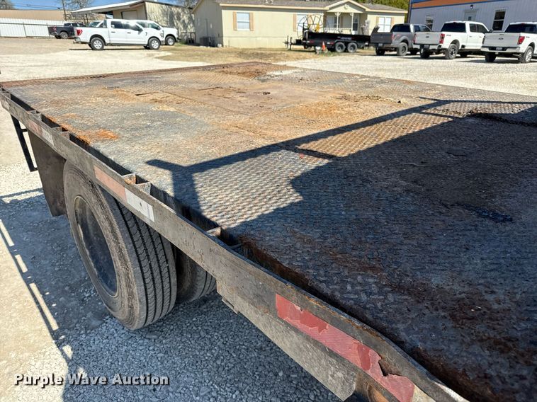 image for item ED5523 1998 Chevrolet C6500 flatbed truck