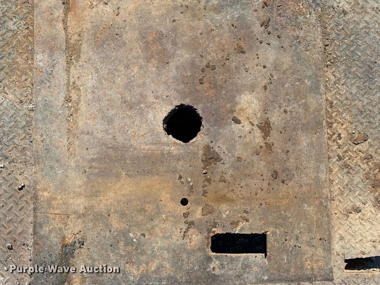 image for item ED5523 1998 Chevrolet C6500 flatbed truck