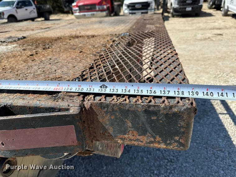 image for item ED5523 1998 Chevrolet C6500 flatbed truck