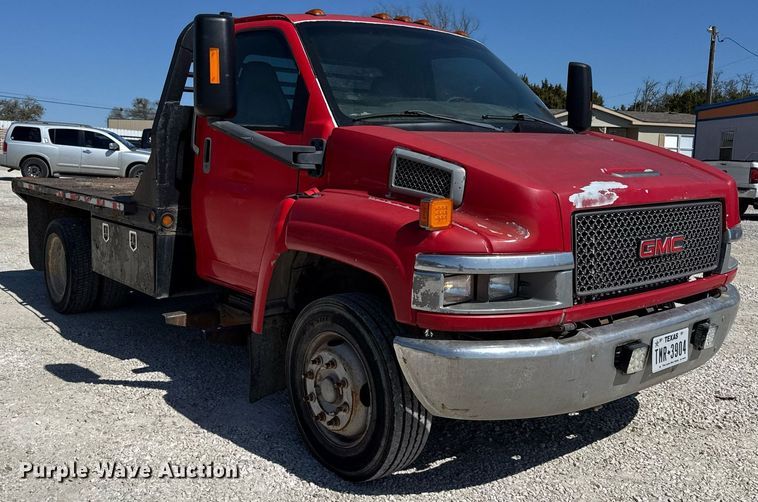 image for item ED5524 2006 GMC C5500 flatbed truck