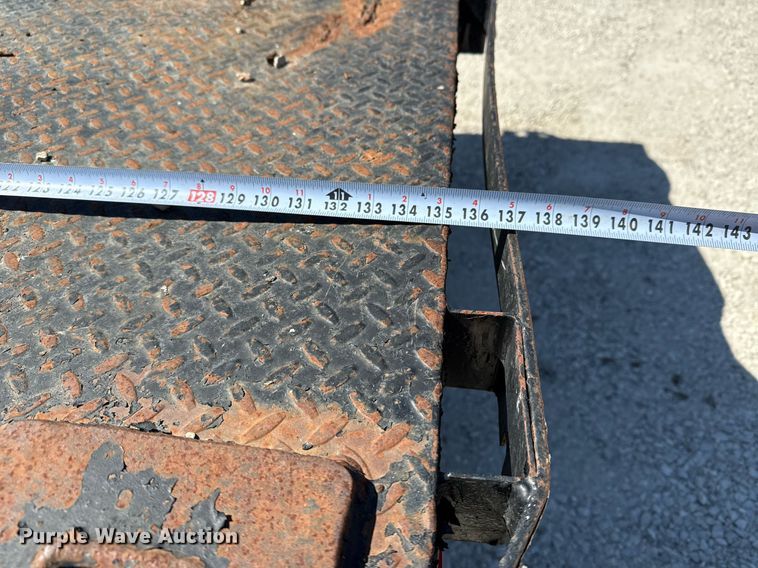 image for item ED5524 2006 GMC C5500 flatbed truck