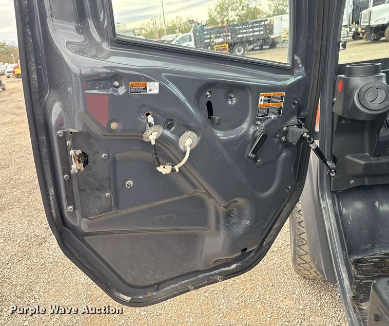 image for item EG2244 2015 Kubota RTV-X1100C utility vehicle