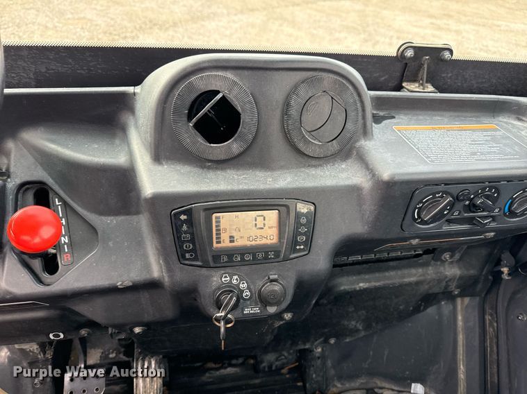 image for item EG2244 2015 Kubota RTV-X1100C utility vehicle