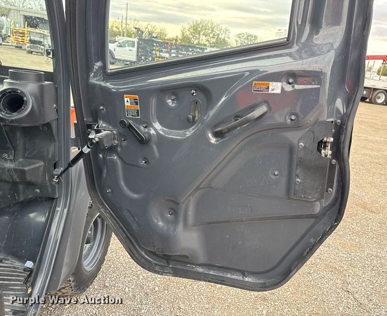 image for item EG2244 2015 Kubota RTV-X1100C utility vehicle