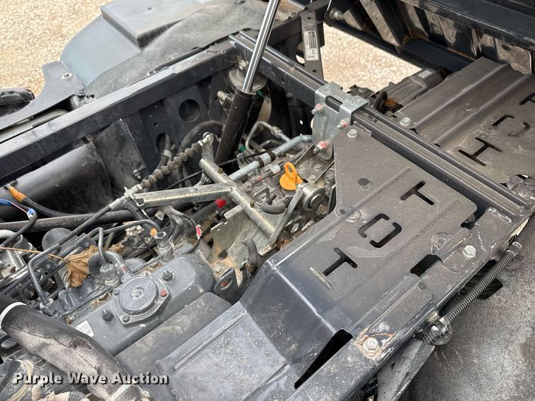 image for item EG2244 2015 Kubota RTV-X1100C utility vehicle