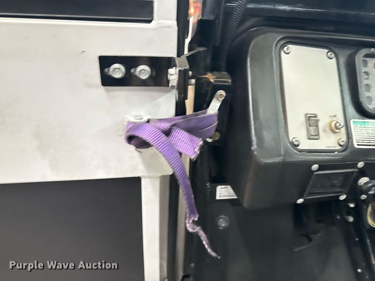 image for item EG2255 2015 Cushman Haulster utility vehicle