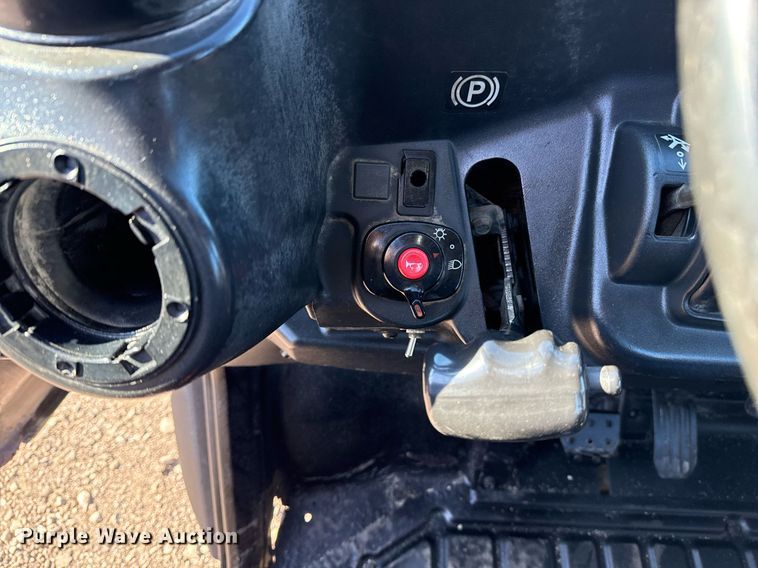 image for item EG2403 2018 Kubota RTV-X1100C utility vehicle