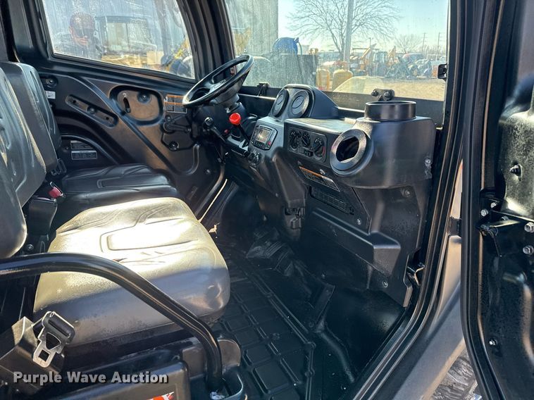 image for item EG2403 2018 Kubota RTV-X1100C utility vehicle