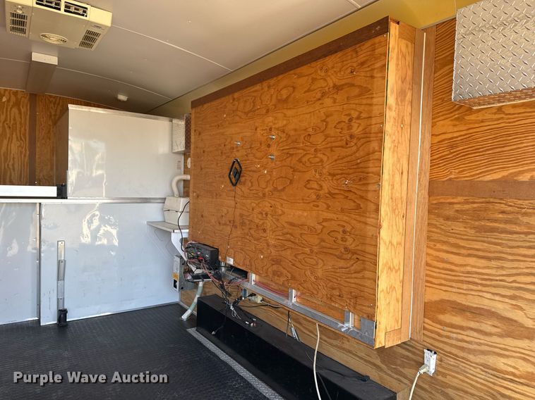 image for item EG2503 2011 Haulmark Trailers food trailer