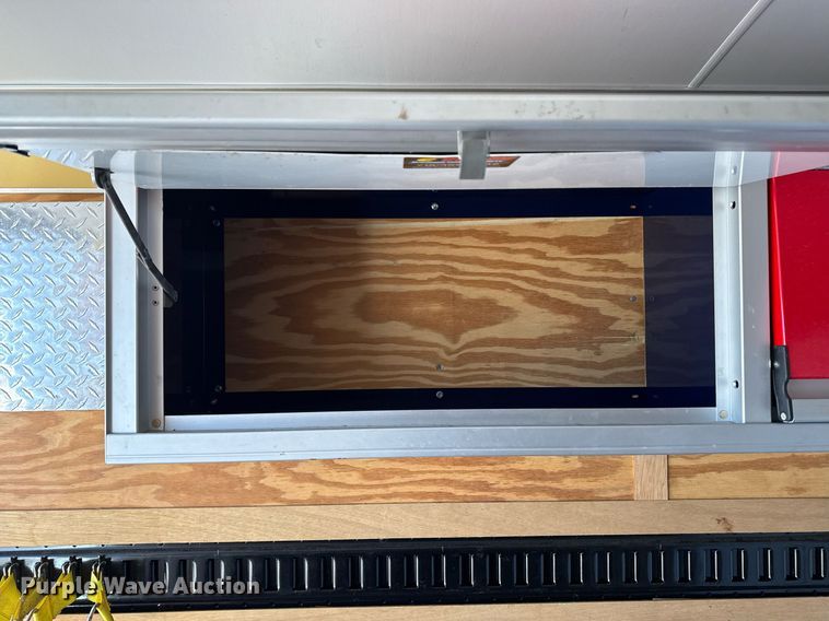 image for item EG2503 2011 Haulmark Trailers food trailer