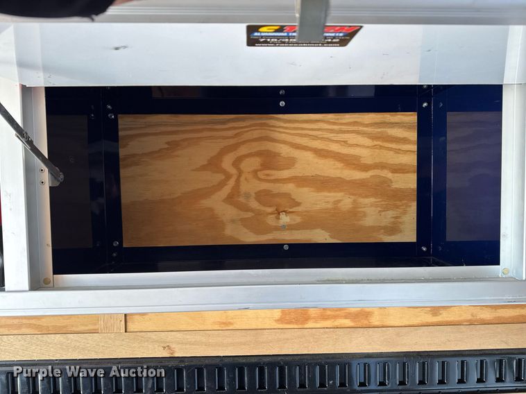 image for item EG2503 2011 Haulmark Trailers food trailer