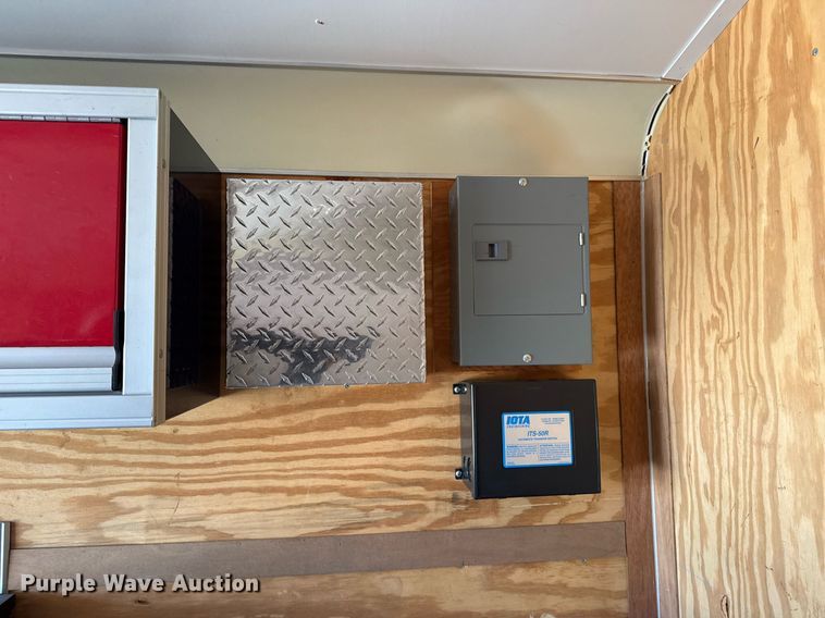 image for item EG2503 2011 Haulmark Trailers food trailer