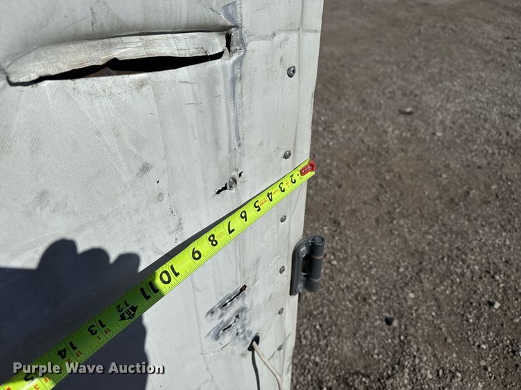 image for item EG2503 2011 Haulmark Trailers food trailer