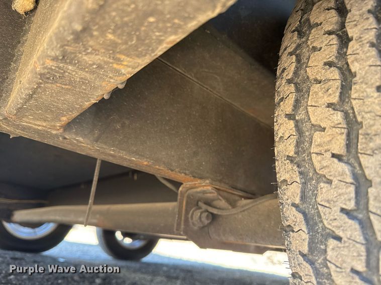 image for item EG2503 2011 Haulmark Trailers food trailer