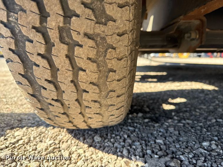 image for item EG2503 2011 Haulmark Trailers food trailer