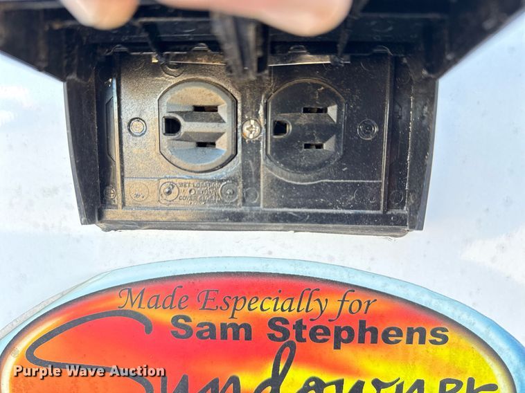 image for item EG2505 2021 Sundowner Trailers camper