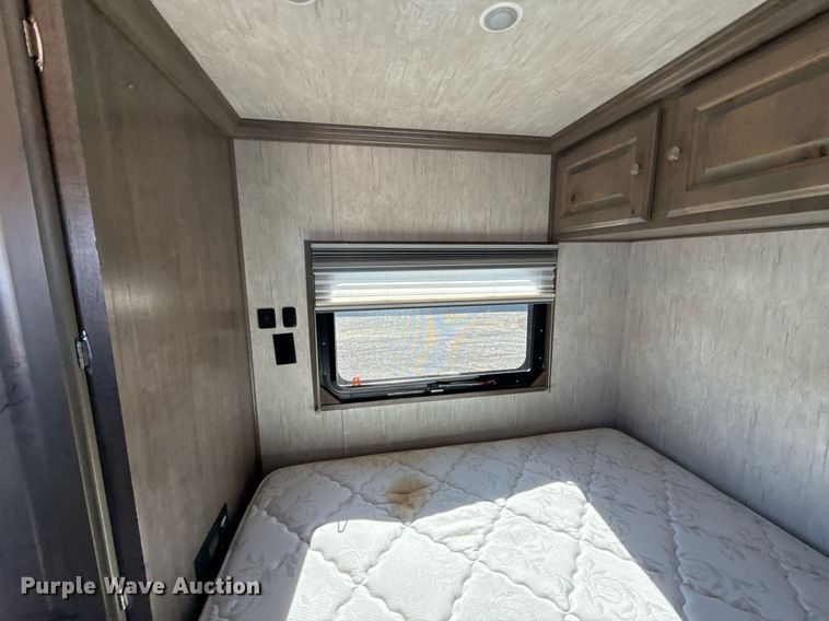 image for item EG2505 2021 Sundowner Trailers camper