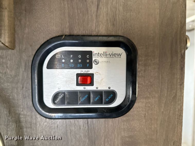 image for item EG2505 2021 Sundowner Trailers camper