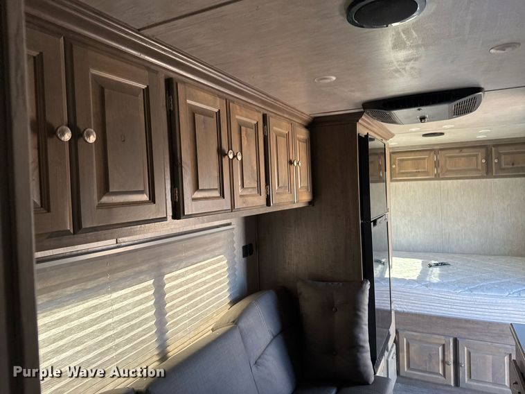 image for item EG2505 2021 Sundowner Trailers camper