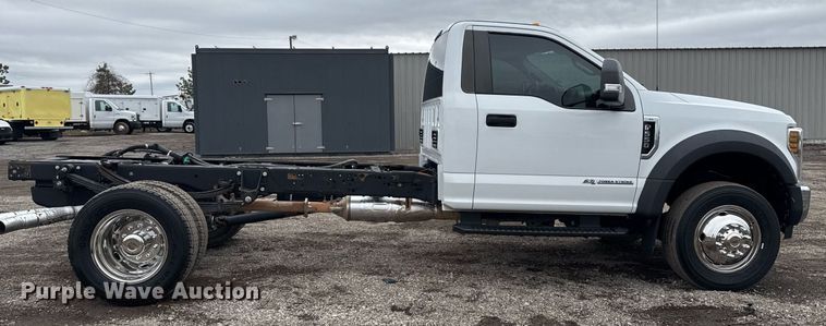 image for item EG2537 2018 Ford F550 truck cab and chassis