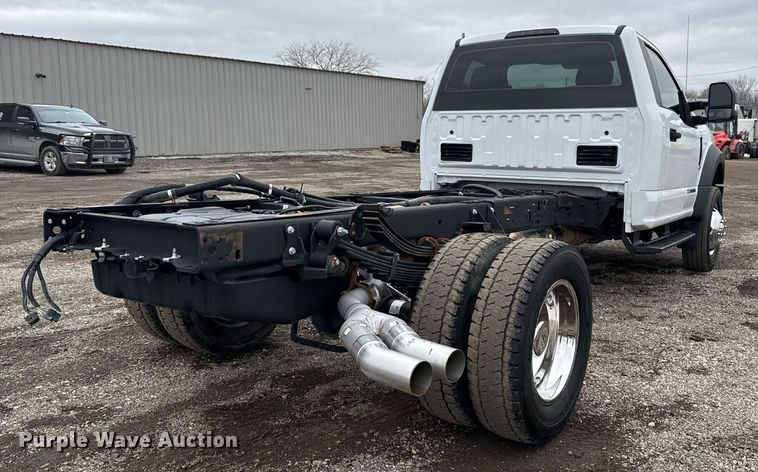 image for item EG2537 2018 Ford F550 truck cab and chassis