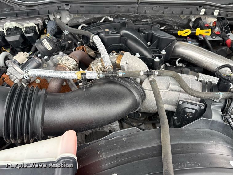 image for item EG2537 2018 Ford F550 truck cab and chassis