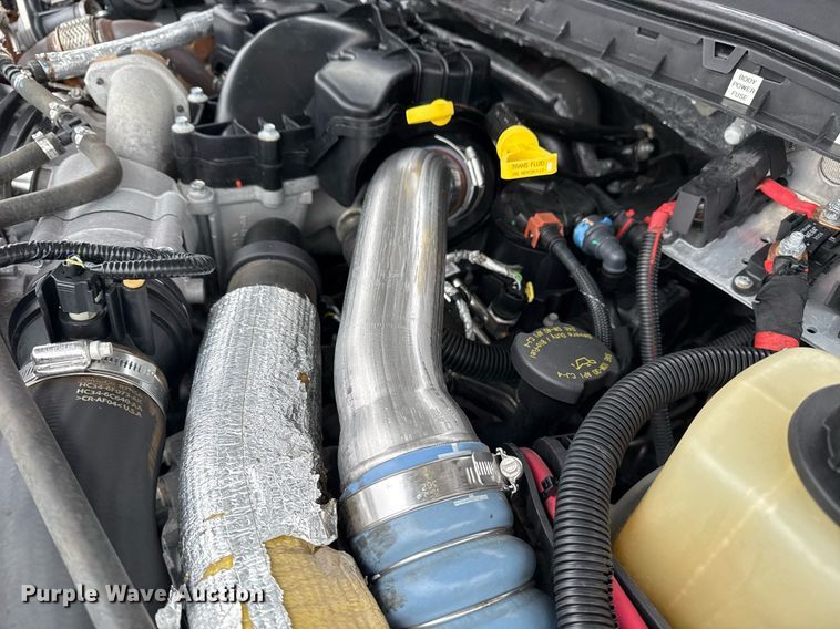 image for item EG2537 2018 Ford F550 truck cab and chassis