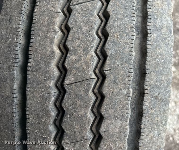 image for item EG2537 2018 Ford F550 truck cab and chassis