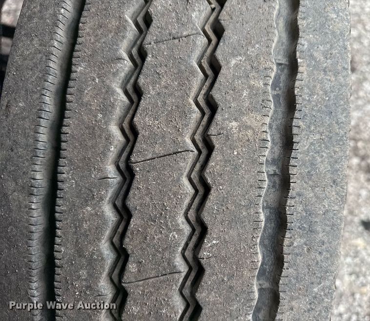 image for item EG2537 2018 Ford F550 truck cab and chassis