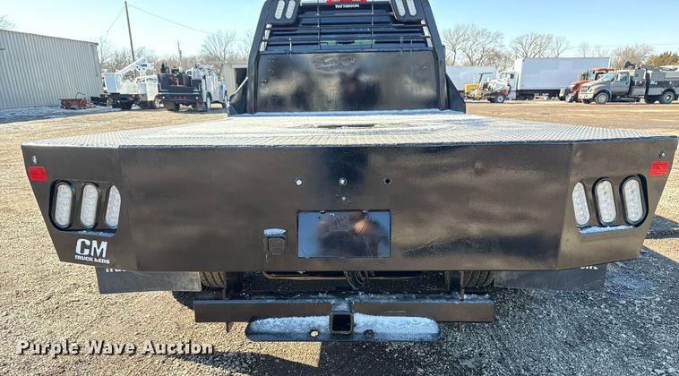image for item EG2552 2019 Chevrolet Silverado 5500HD Crew Cab flatbed truck