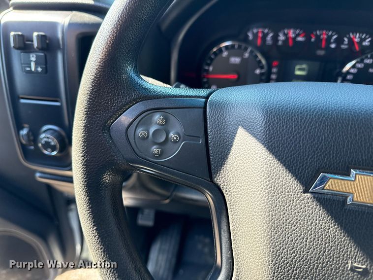 image for item EG2552 2019 Chevrolet Silverado 5500HD Crew Cab flatbed truck