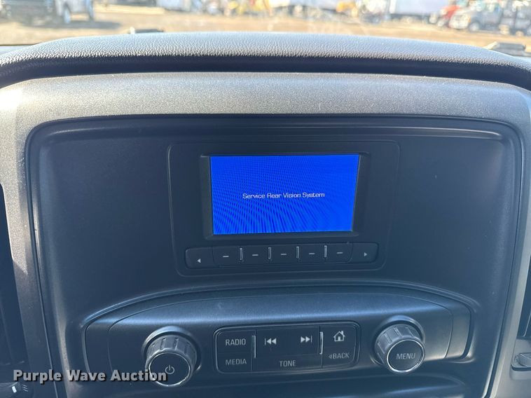 image for item EG2552 2019 Chevrolet Silverado 5500HD Crew Cab flatbed truck