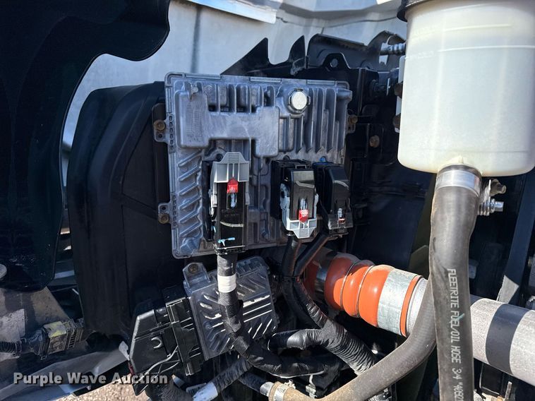 image for item EG2552 2019 Chevrolet Silverado 5500HD Crew Cab flatbed truck