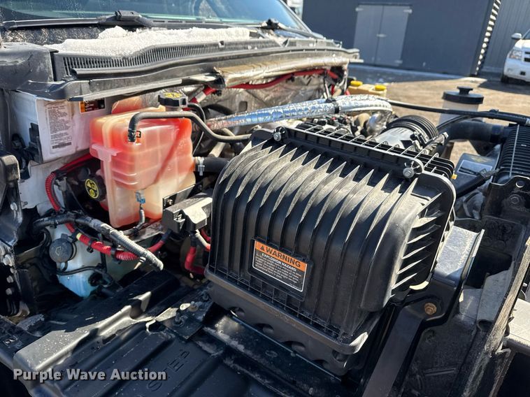 image for item EG2552 2019 Chevrolet Silverado 5500HD Crew Cab flatbed truck