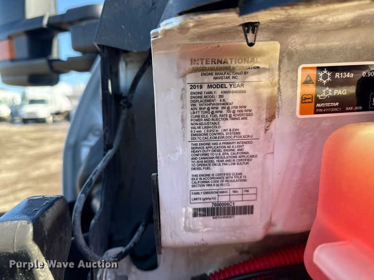 image for item EG2552 2019 Chevrolet Silverado 5500HD Crew Cab flatbed truck