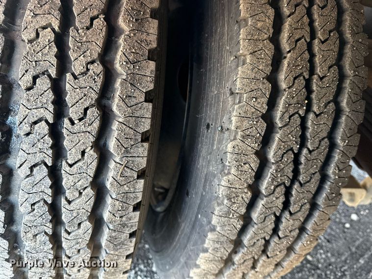 image for item EG2552 2019 Chevrolet Silverado 5500HD Crew Cab flatbed truck