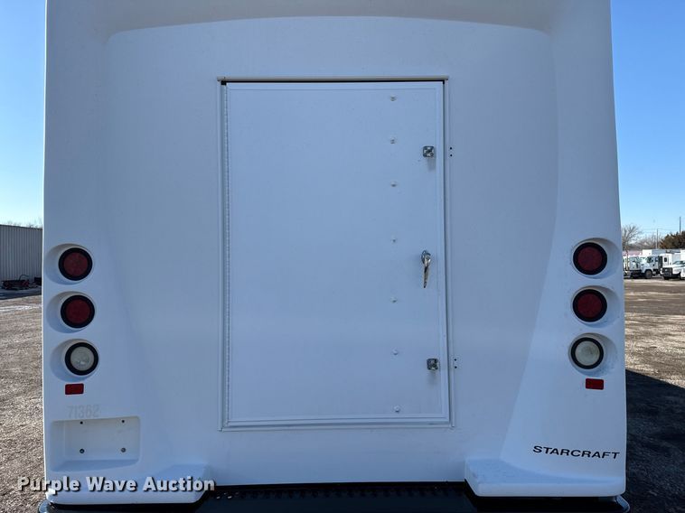 image for item EG2553 2013 IC BUS shuttle bus