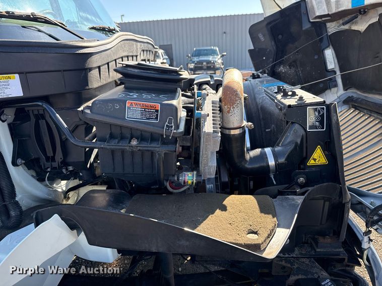 image for item EG2553 2013 IC BUS shuttle bus