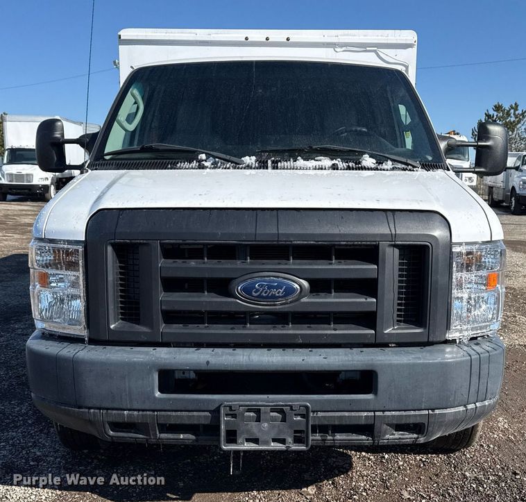 image for item EG2554 2017 Ford E450 Super Duty refrigerated truck