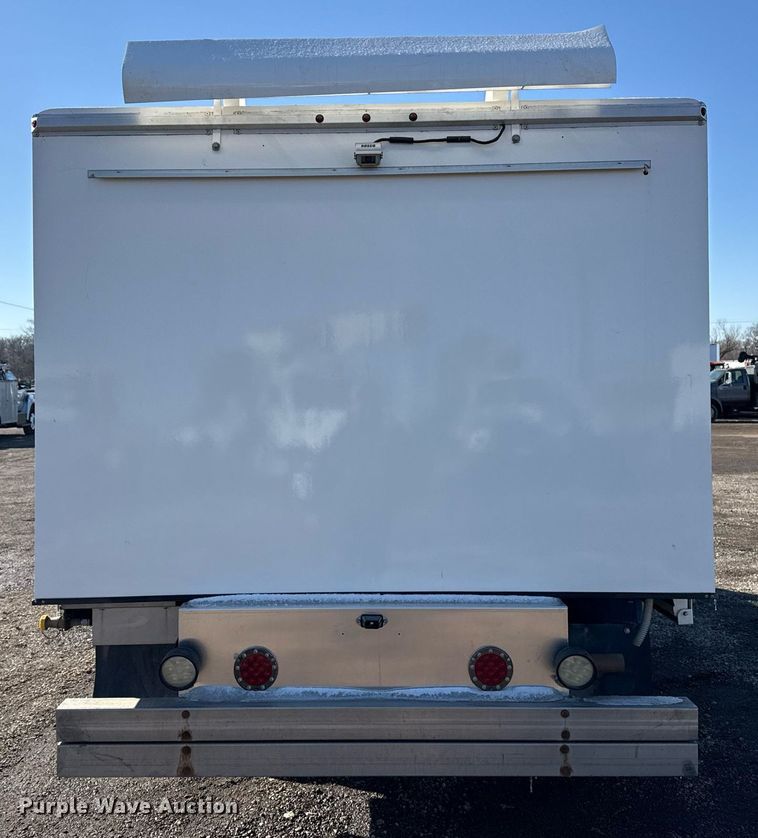 image for item EG2554 2017 Ford E450 Super Duty refrigerated truck