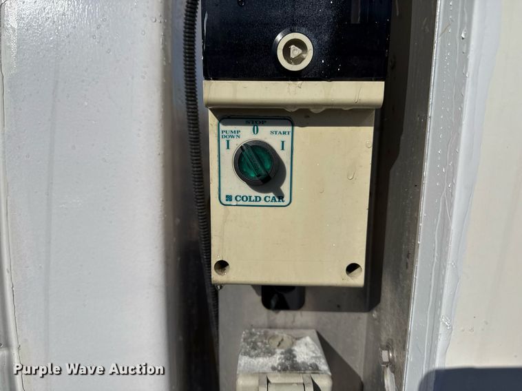 image for item EG2554 2017 Ford E450 Super Duty refrigerated truck