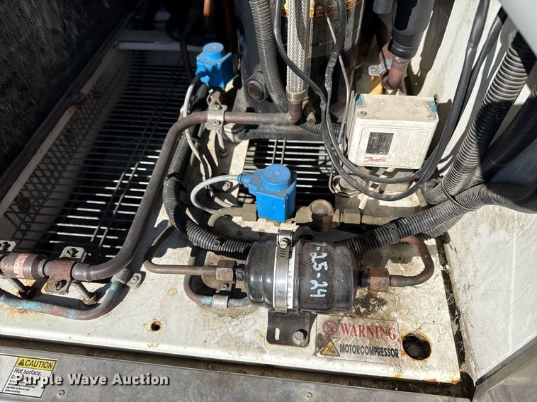 image for item EG2554 2017 Ford E450 Super Duty refrigerated truck