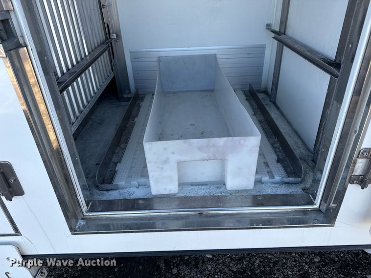 image for item EG2554 2017 Ford E450 Super Duty refrigerated truck