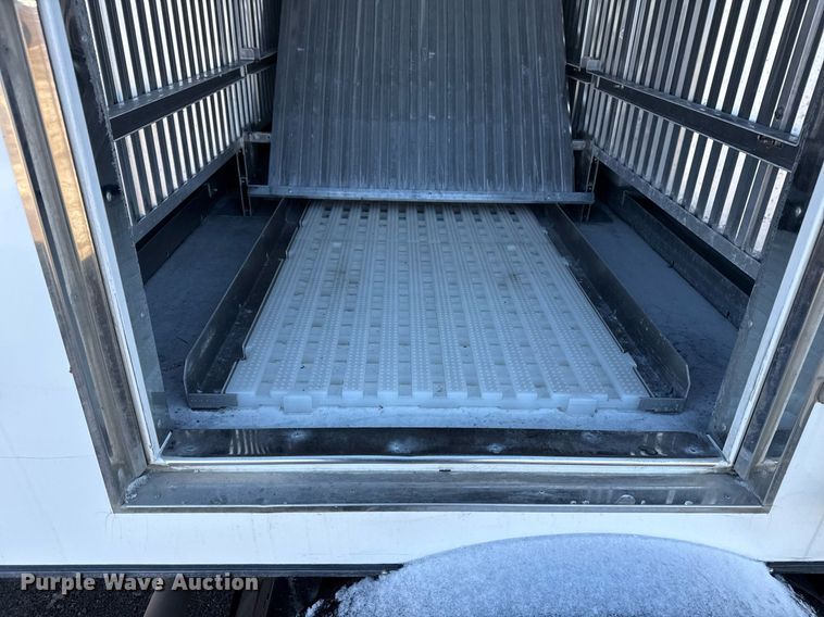 image for item EG2554 2017 Ford E450 Super Duty refrigerated truck