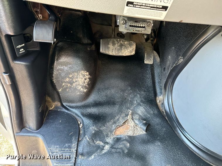 image for item EG2554 2017 Ford E450 Super Duty refrigerated truck